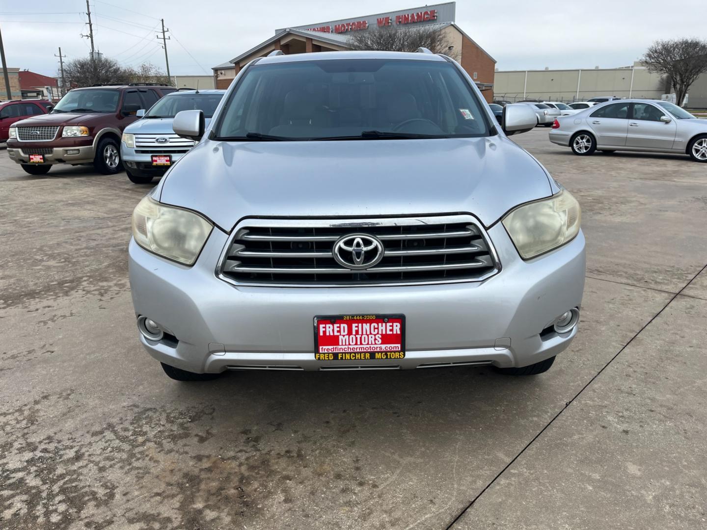 2008 SILVER /gray Toyota Highlander (JTEDS42A882) , Automatic transmission, located at 14700 Tomball Parkway 249, Houston, TX, 77086, (281) 444-2200, 29.928619, -95.504074 - Photo#1